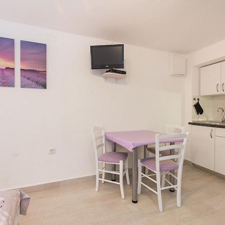 Studio Neva Baska  Bagian luar foto